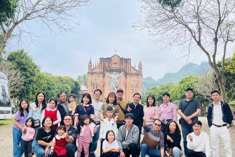 Khoa Vật lý kỹ thuật và Công nghệ nano Du xuân năm 2025